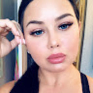 Meet your Posher, Lindsay robison